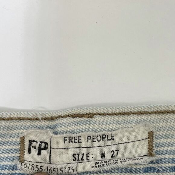 Free People Railroad Striped Denim Jean Shorts With Crochet Hem Size 27 - Picture 8 of 16